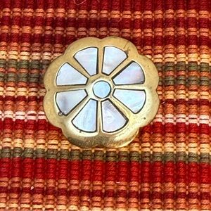 Vintage Small Brass Mother of Pearl Abalone Trinket Pill Ring Gift Box Flower